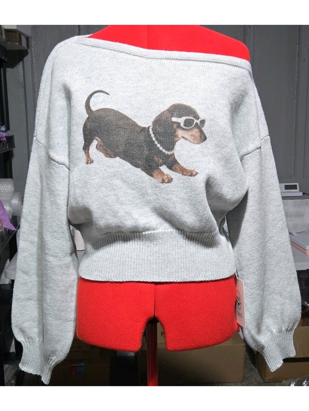 CIDER Women's Gray Knit Crew Neck Pullover Sweater Dog Graphic Medium